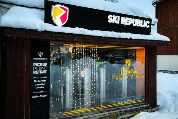Ski Republic Centre Station Portillo